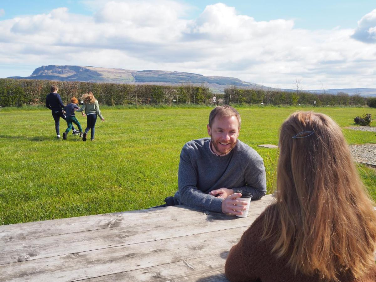 Carrowmena School House & Glamping Hotell Limavady Exteriör bild