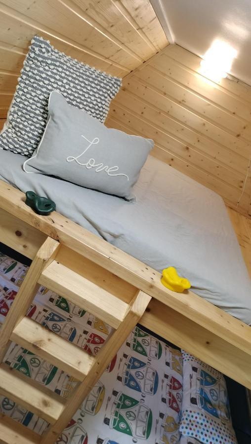 Carrowmena School House & Glamping Hotell Limavady Exteriör bild