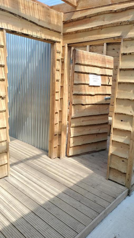 Carrowmena School House & Glamping Hotell Limavady Exteriör bild