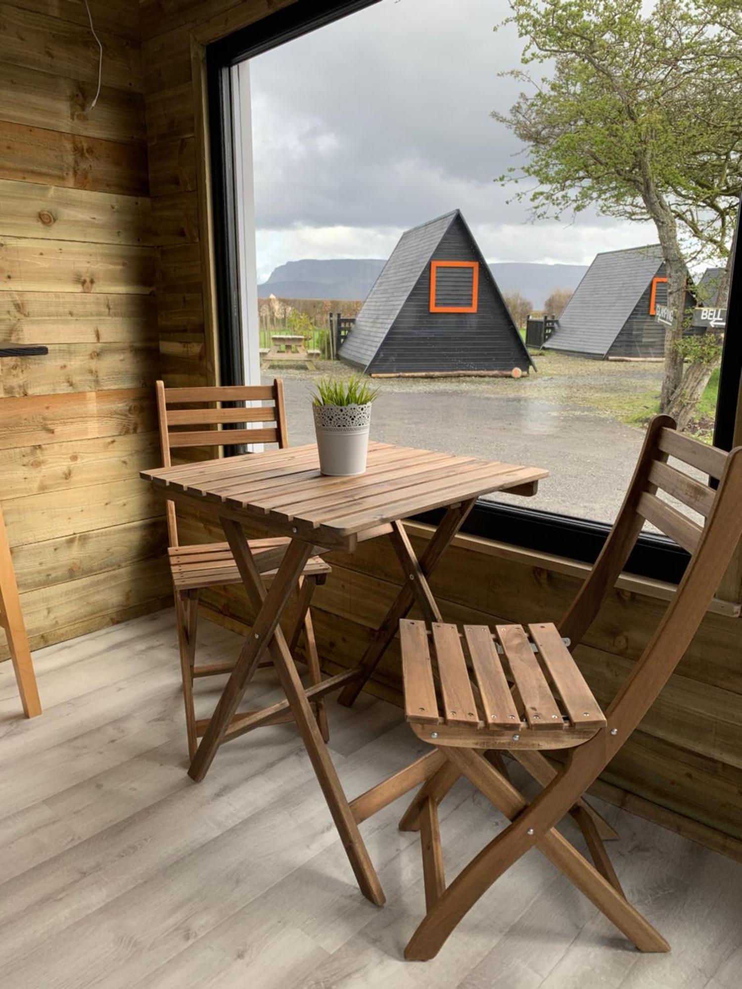 Carrowmena School House & Glamping Hotell Limavady Exteriör bild